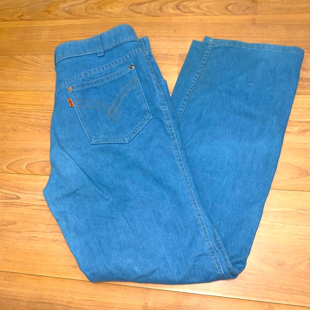 Vintage Orange tab 34X30 Levi’s for men with a skosh more comfort